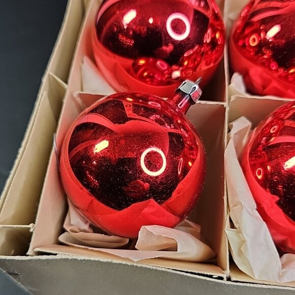 Vintage Poland Christmas Ornaments Baubles Set Of 12 RED Shiny Glass - Picture 3 of 16
